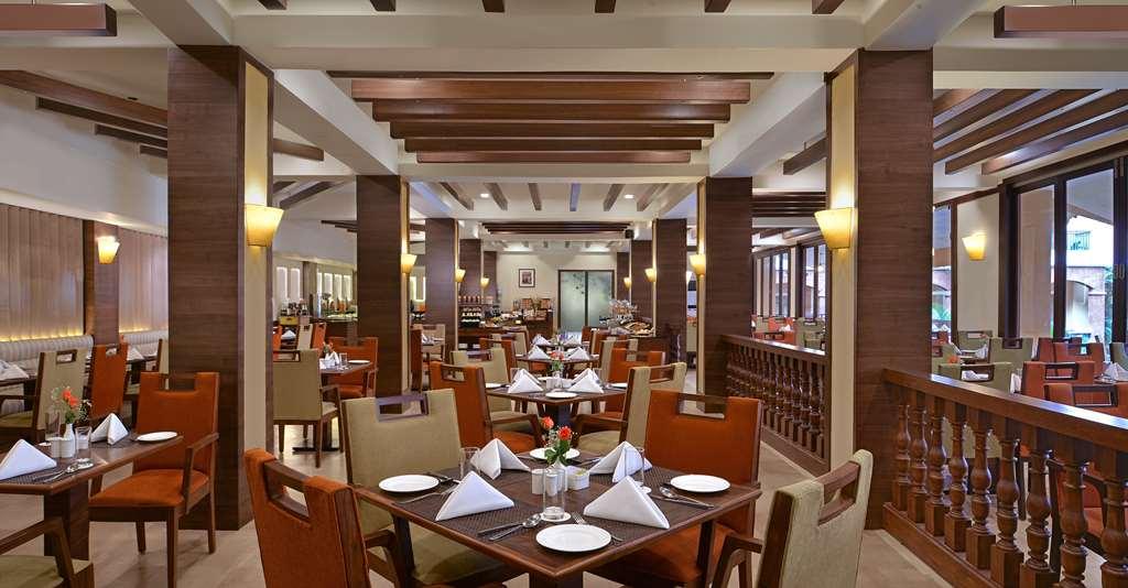 Country Inn & Suites By Radisson, Goa Candolim Restoran foto