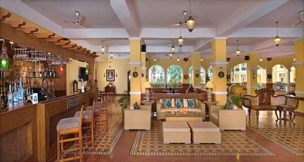 Country Inn & Suites By Radisson, Goa Candolim Restoran foto
